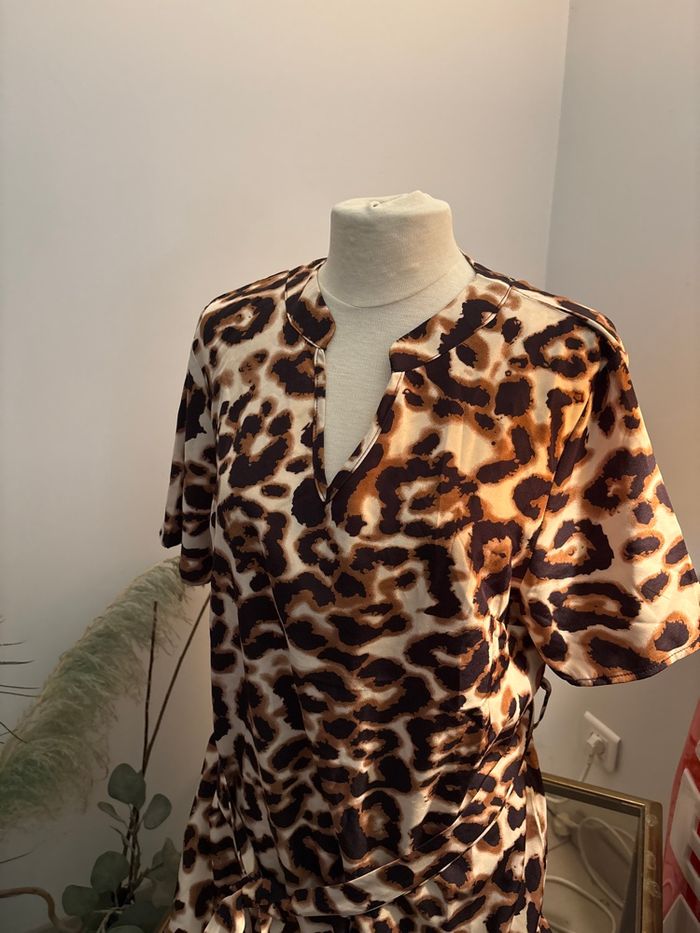 Robe léopard - photo numéro 2