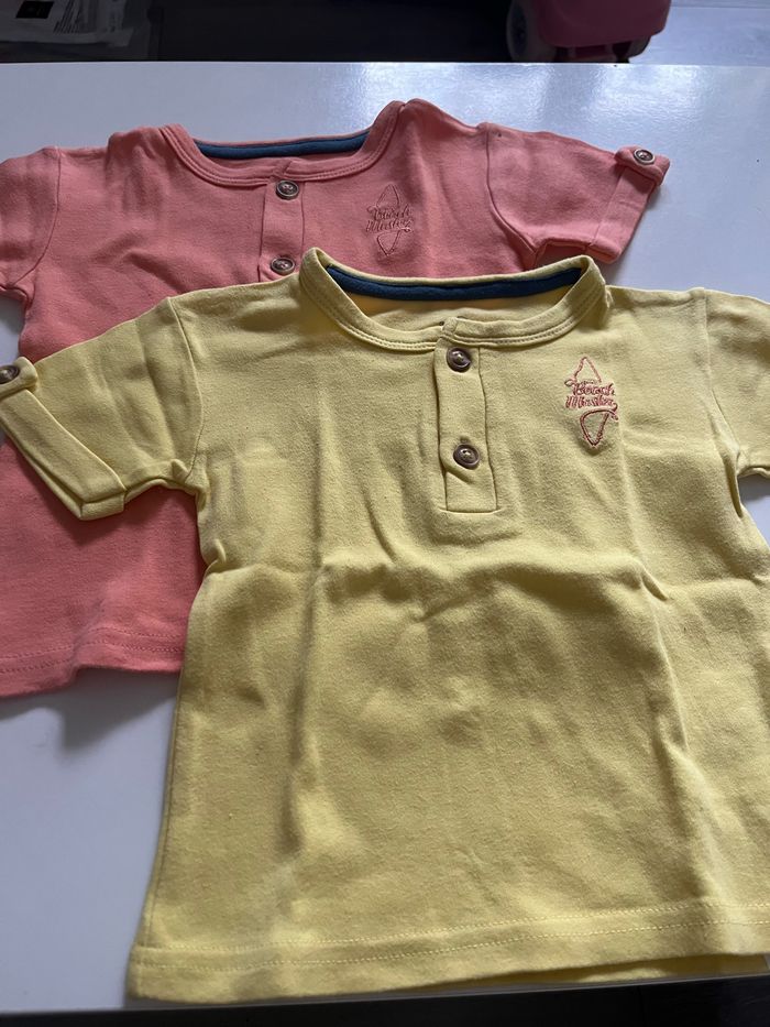 Lot teeshirt 24 mois