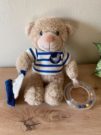 Doudou peluche éveil ours marin matelot bateau anneau pommette