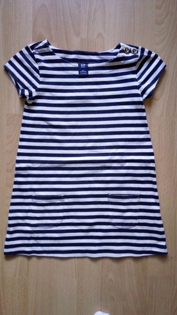 Robe à rayures manches courtes