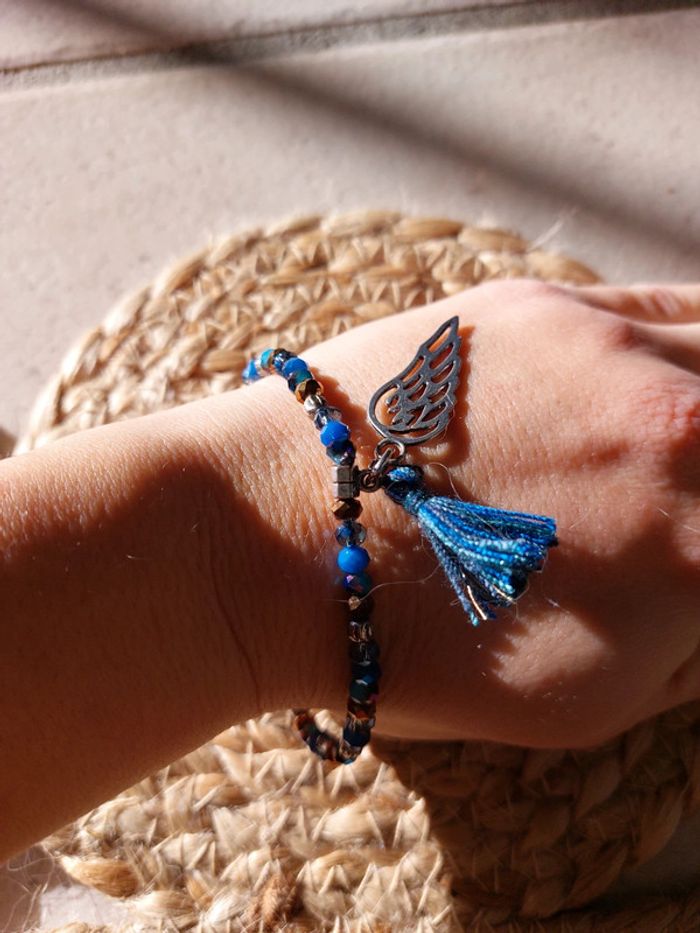 Bracelet bleu aile et pompon - photo numéro 4