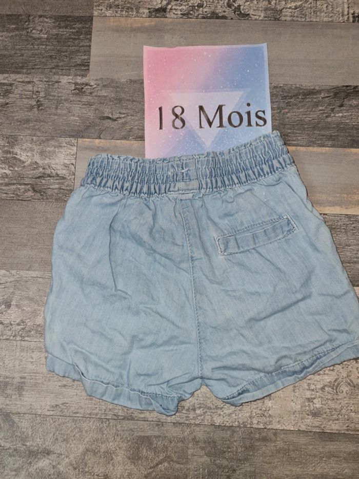 Short 18 mois - photo numéro 2