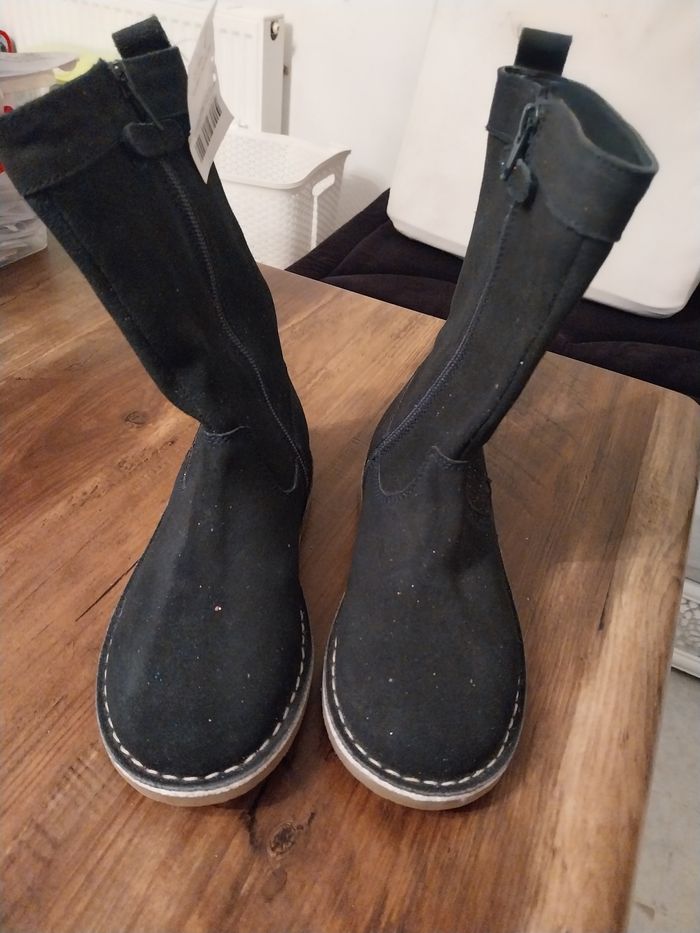 Bottes  fille taille 33 - photo numéro 2