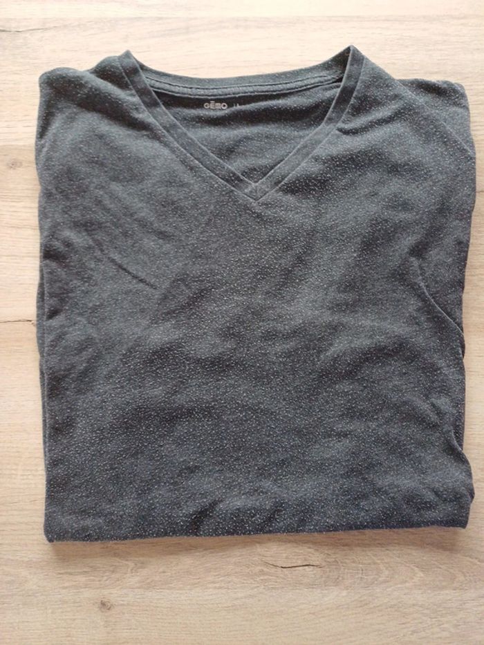 Tee-shirt