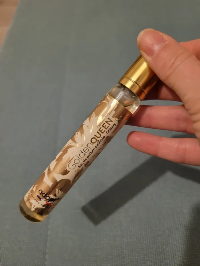 🐞Parfum GoldenQueen  Neuf🐞 - photo numéro 2