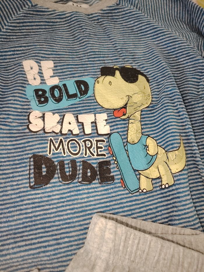 Pyjama - photo numéro 2