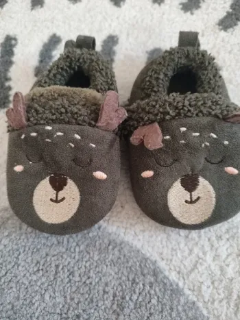 Chaussons souples fourrés