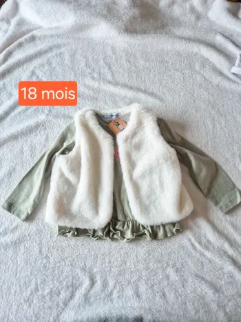 Ensemble avec gilet 18 mois écureuil et herisson