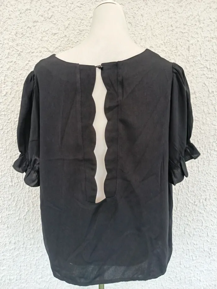 Blouse manches courtes dos nu Shein curve taille XL noir - photo numéro 2