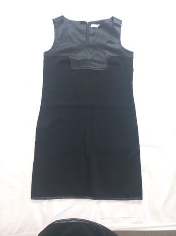 Robe.