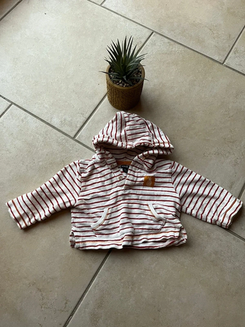 Pull garçon taille 9 mois