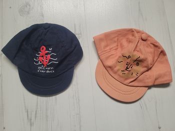 Lot de 2 casquettes bébé taille 41 cm