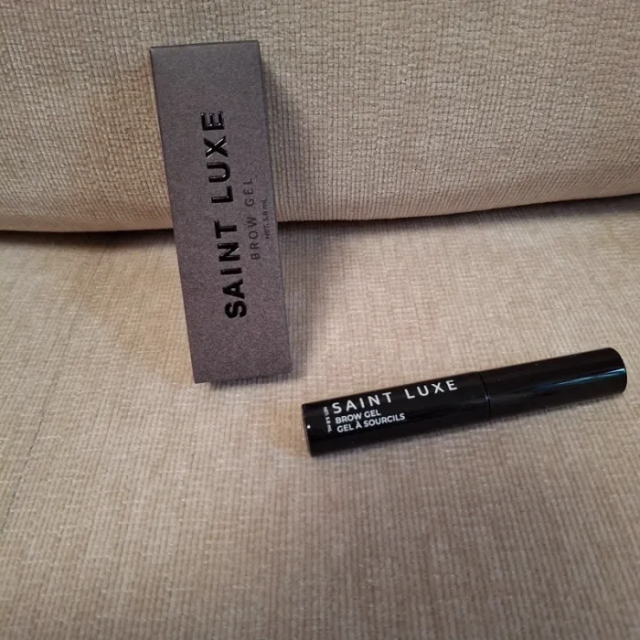 Gel fixateur sourcils saint luxe - photo numéro 2