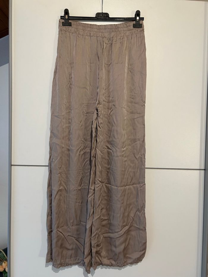 Ensemble pantalon & top beige effet soie – Taille unique (convient S/M) - photo numéro 5