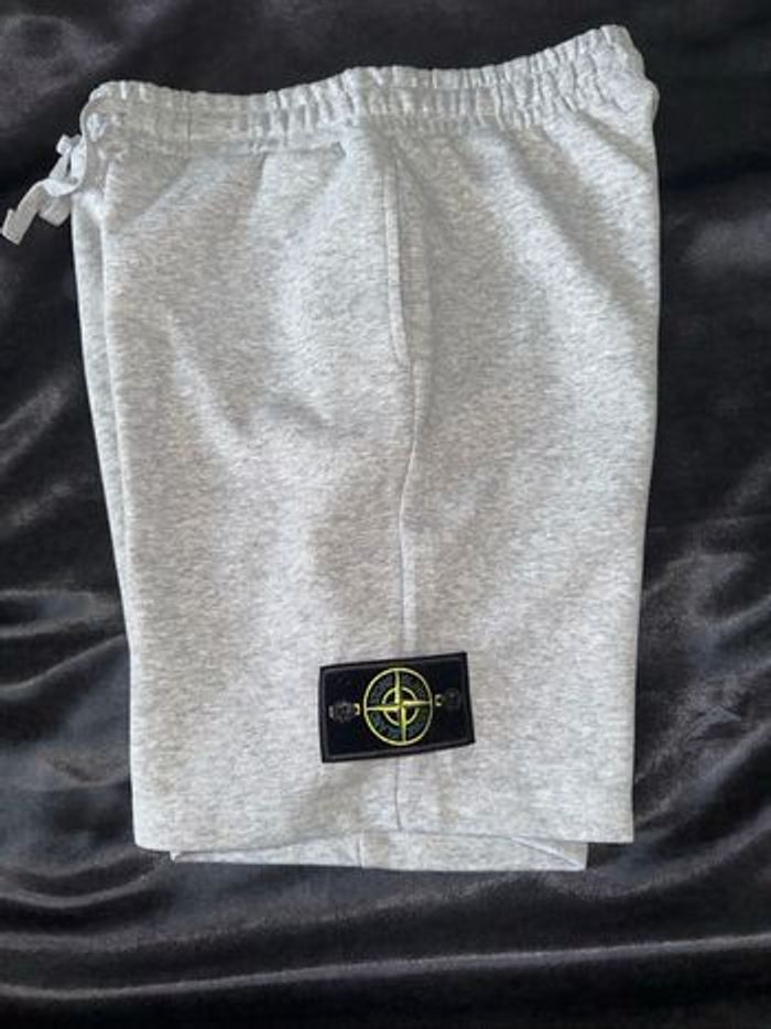 Short stone island - photo numéro 3