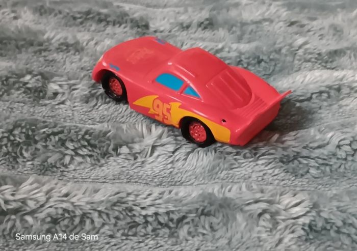 Voiture cars 8cm - photo numéro 2