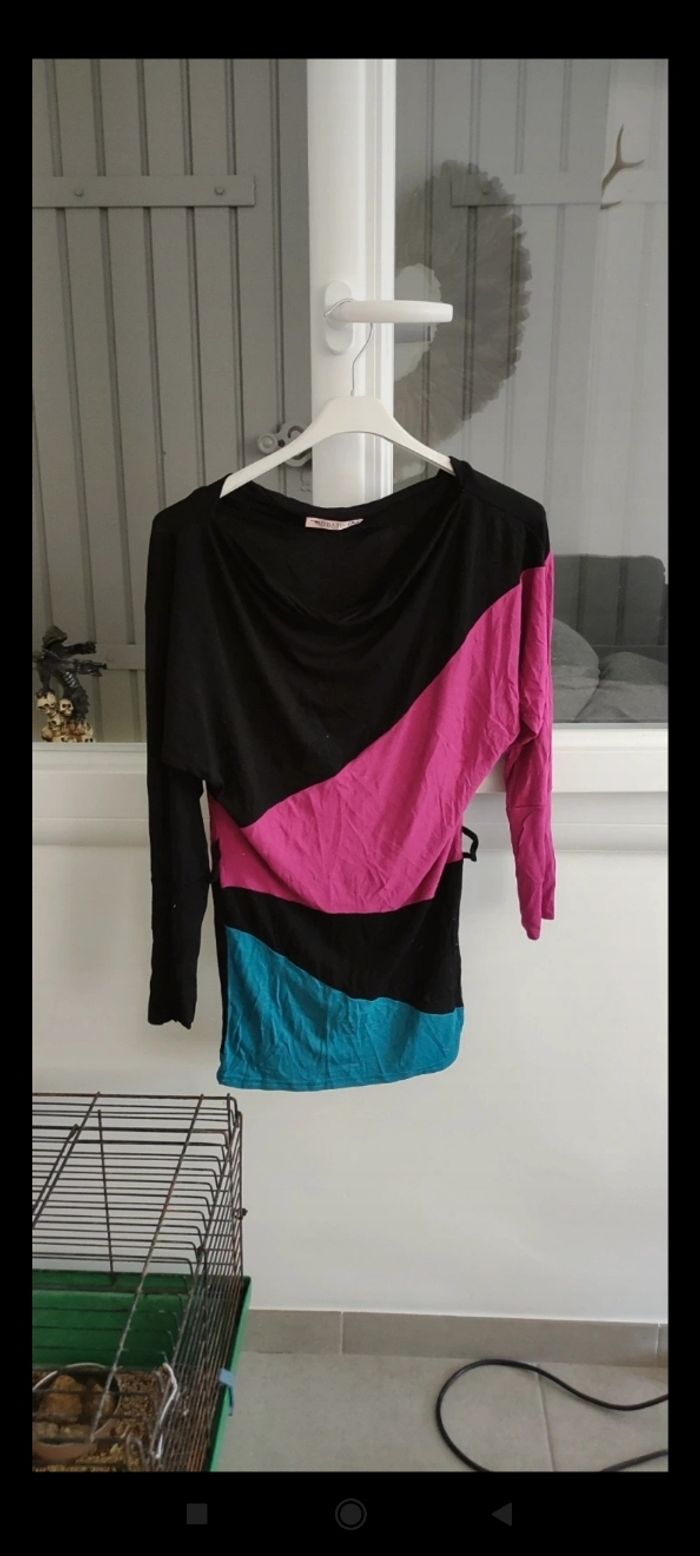 Tunique femme 3 coloris taille unique très bon état