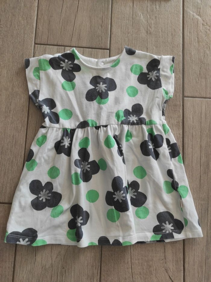 Robe blanche noire et verte catimini 12 mois - photo numéro 2