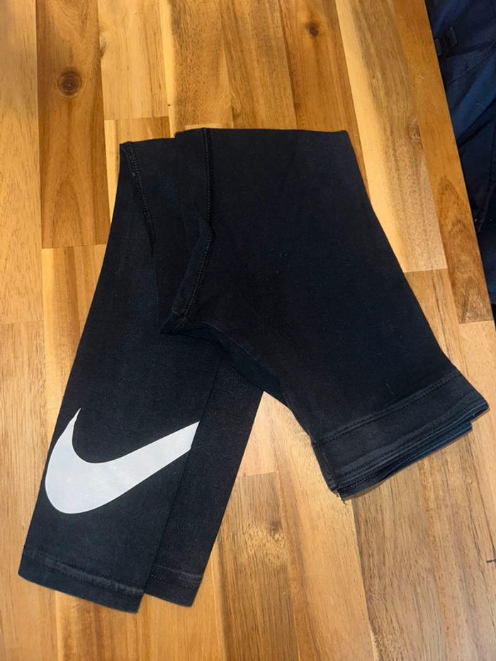 Legging Nike taille 8 ans