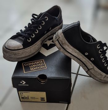 Converse compensées édition limitée T.37
