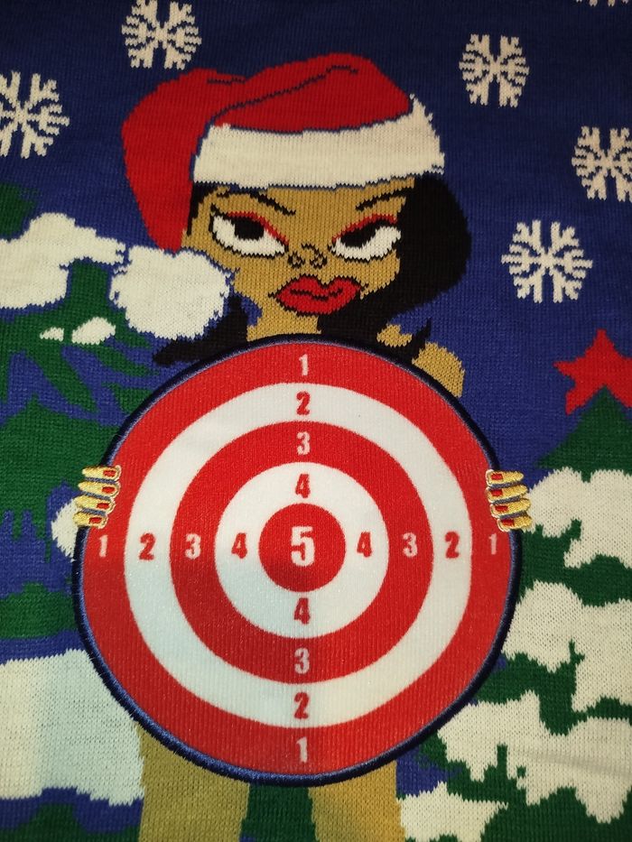 🎯 Pull de Noël d’exception T.S– pour ceux qui visent juste ! 🎯 - photo numéro 5