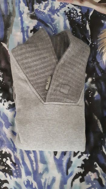 Pull gris homme