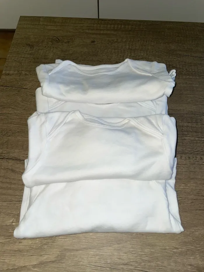 lot body blanc - photo numéro 2
