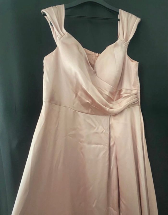 Robe cérémonie - photo numéro 3