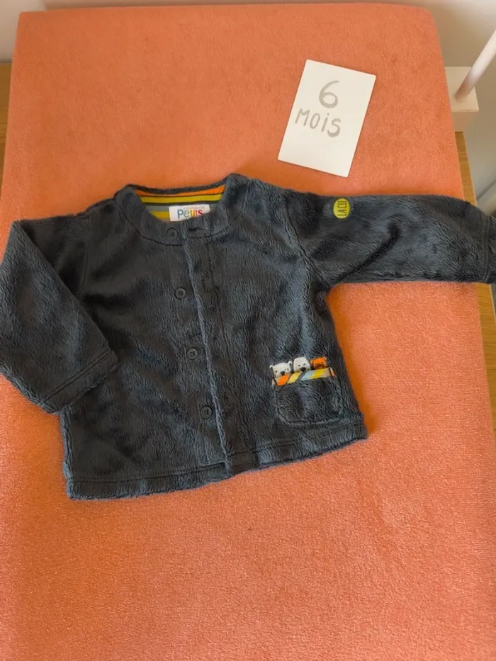Veste très douce 6 mois