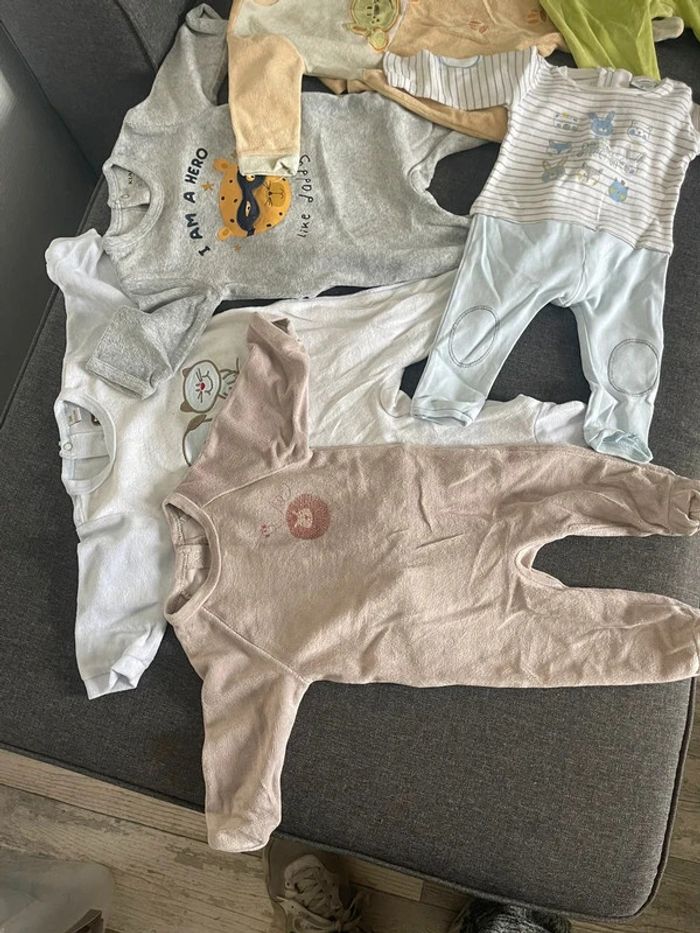 Lot de pyjama 3 mois - photo numéro 4