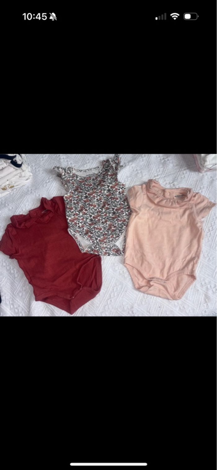 Lot bodies manches courtes - photo numéro 2