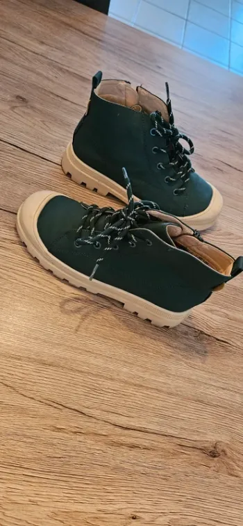 Chaussures à lacets garçons