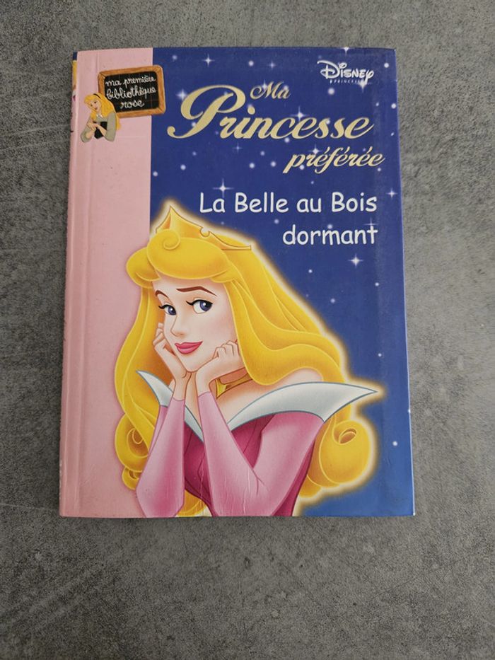 Livre bibliothèque rose "Ma princesse préférée : La belle au bois dormant"