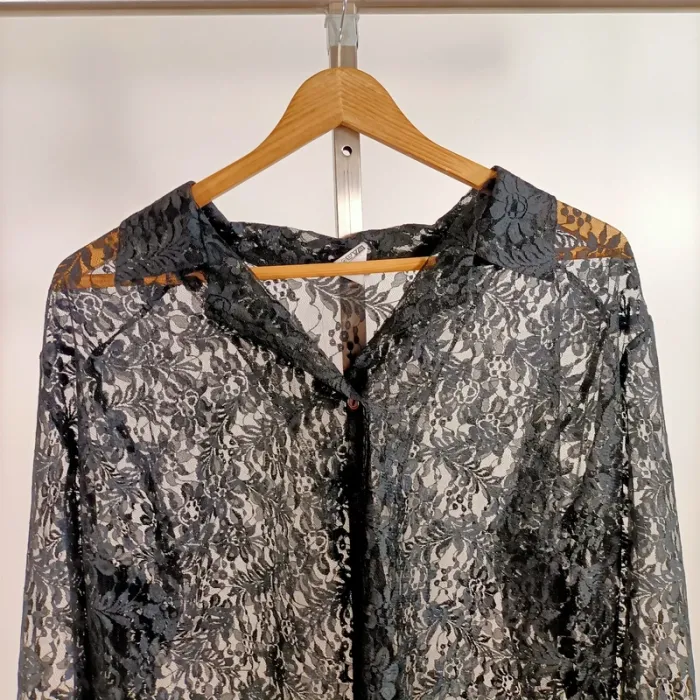 Chemise transparente dentelle noire fleurie manches longues grande taille 50/52 A1419 - photo numéro 3