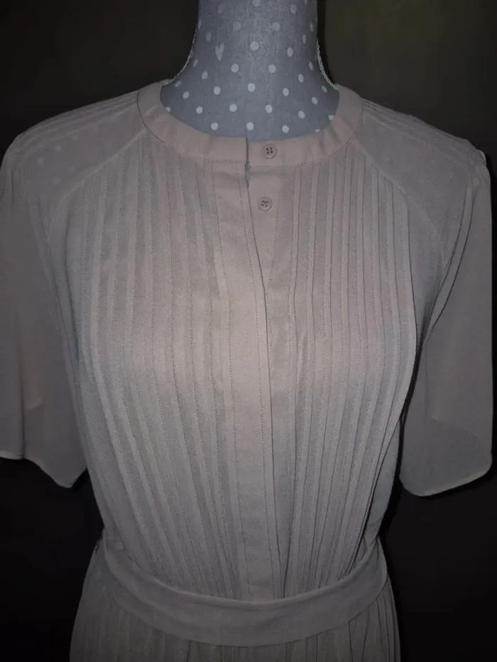 Robe plissée H&M - photo numéro 5