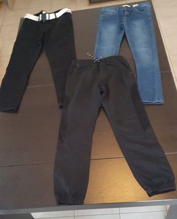 3 pantalons en 12 ans