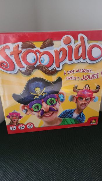 Jeu pour enfant - Stoopido