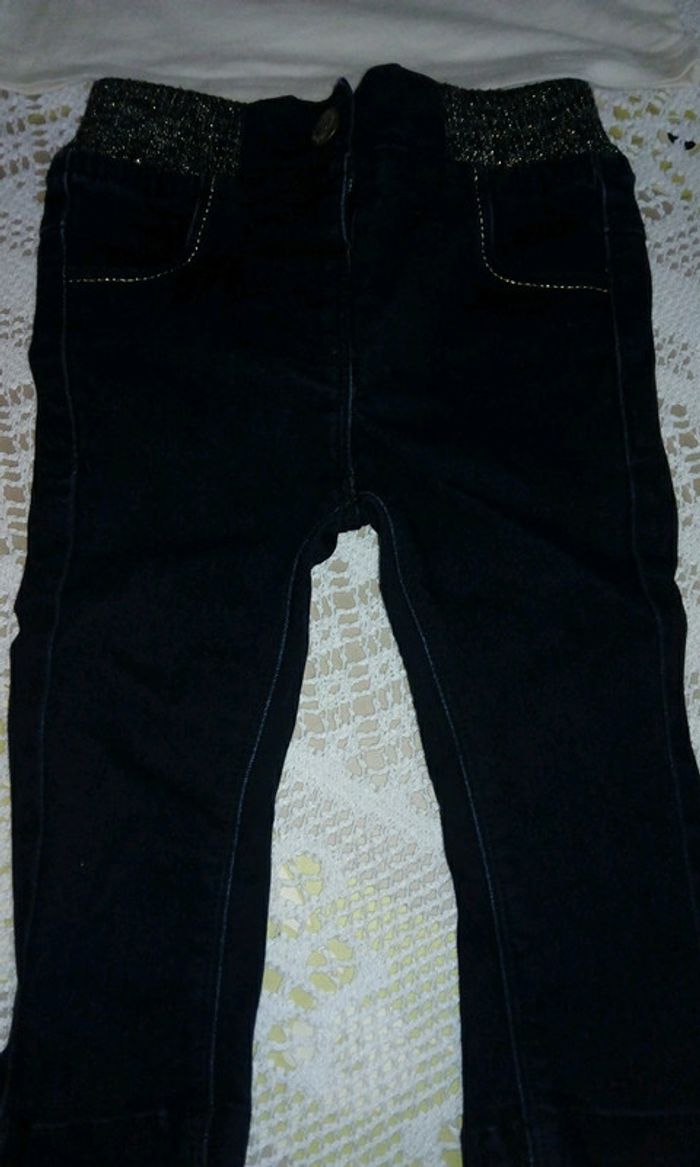 Enselble jeans et sweat - photo numéro 2