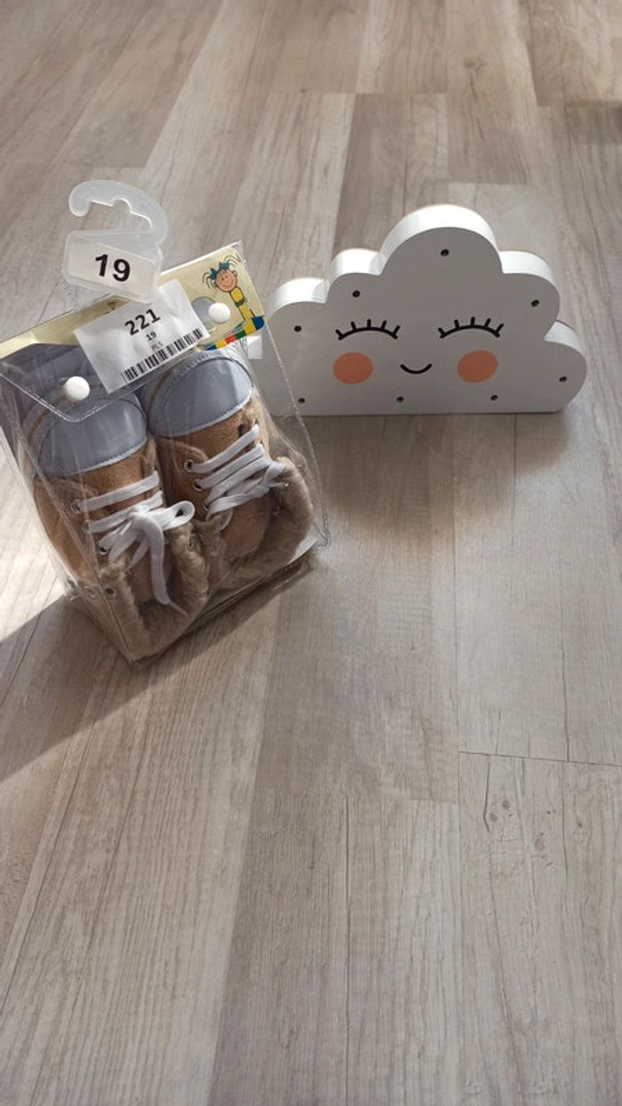 Chaussures chaussons antidérapant 19