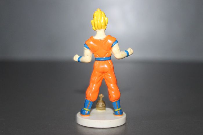 Figurine Goku - Dragon Ball - photo numéro 2
