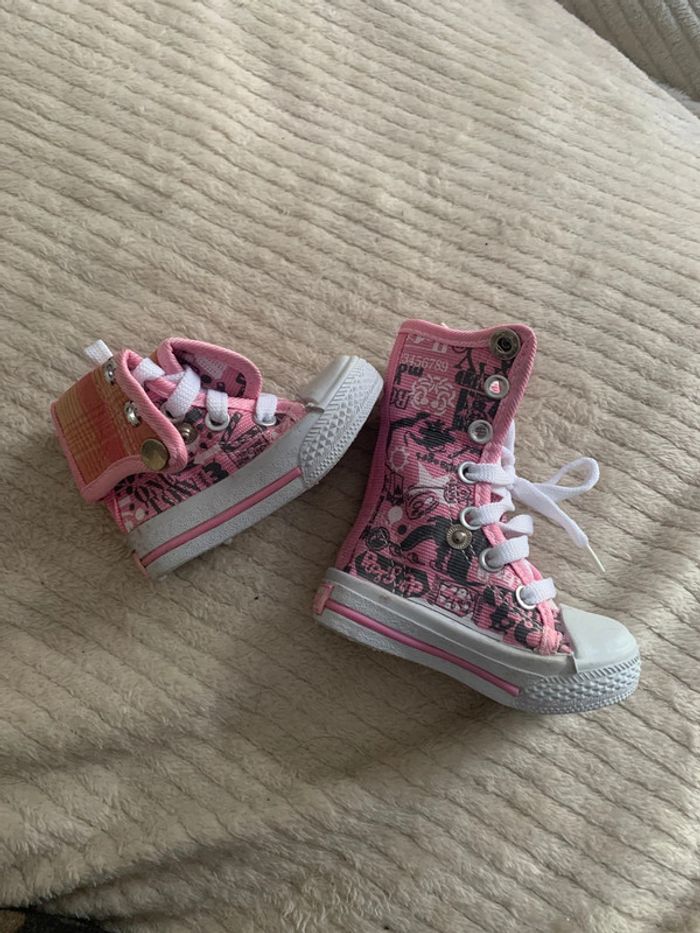 Basket rose en toile basse ou montante taille 19, bébé fille - photo numéro 4