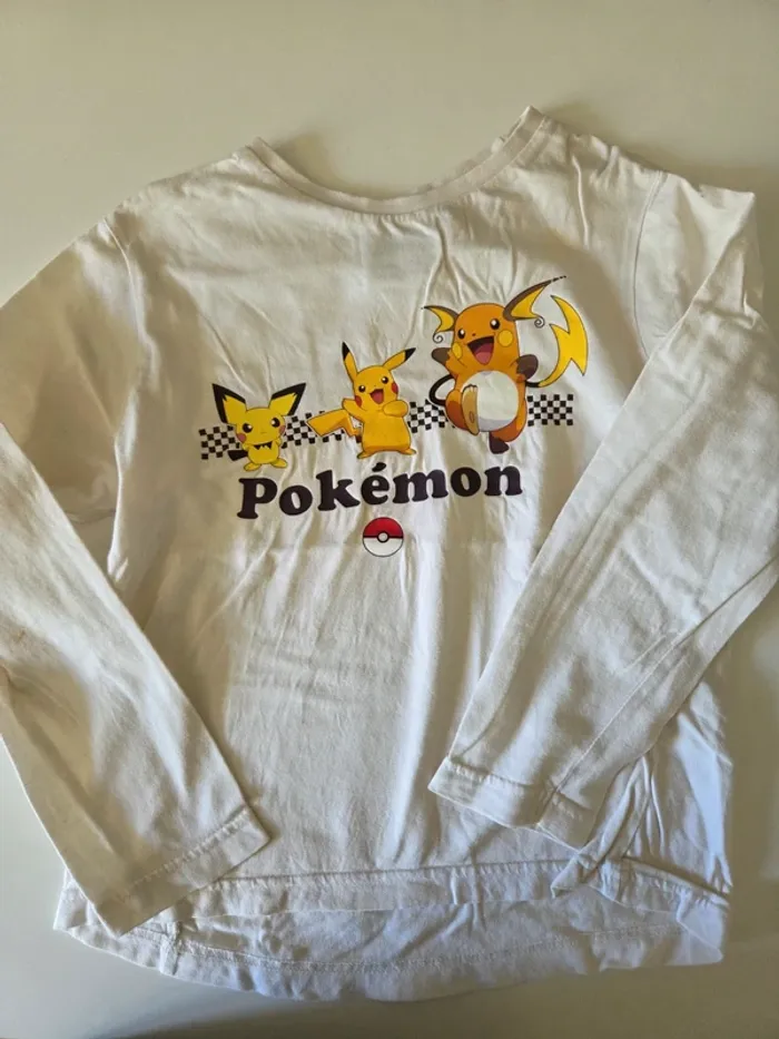 Tee shirt pokemon