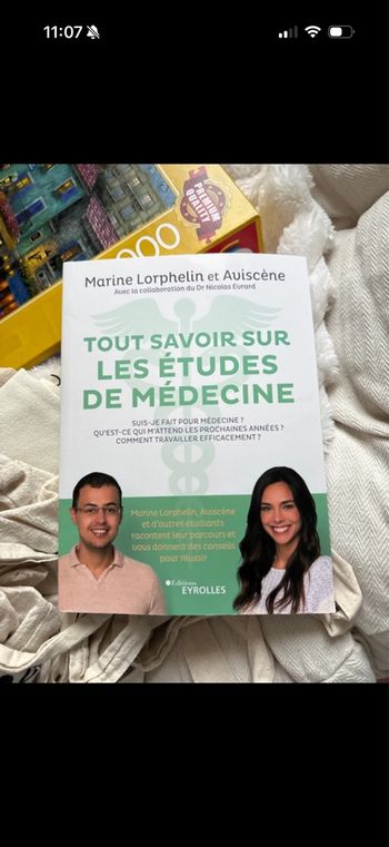 Livre sur les études de médecine