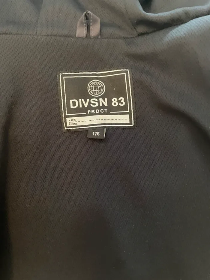 Veste coupe vent gris / blanc dégradé taille 176cm /16 ans - photo numéro 4