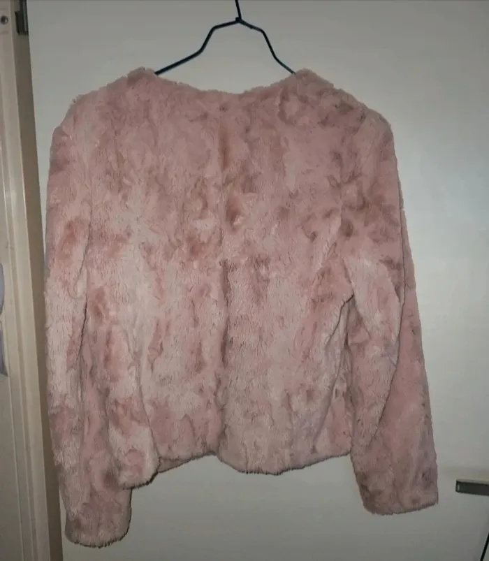Veston fluffy - photo numéro 3