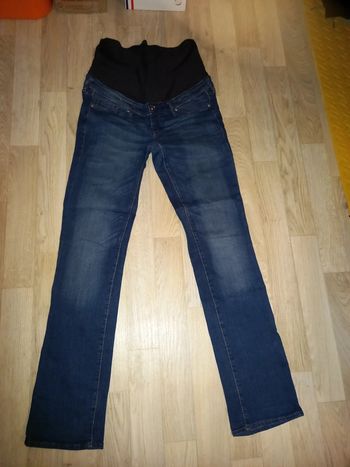 Jean de maternité neuf