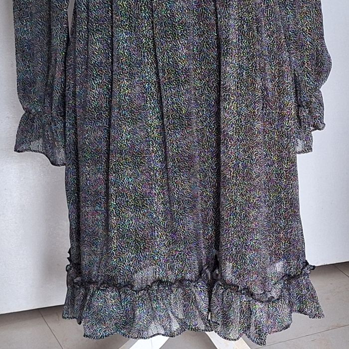 Superbe robe à multi reflets - photo numéro 3