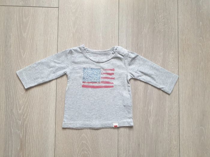 Maillot manche longue gris. Garçon 3 mois. Marque Levi's