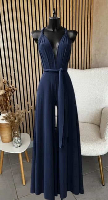 Combinaison bleu marine glamour positions multiples