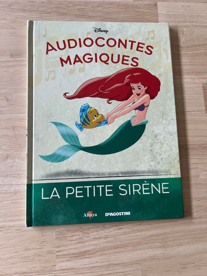 Livre Disney Audiocontes Magiques n°9 – La Petite Sirène – Bon État (Sans Figurines)